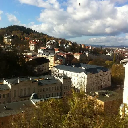 Двухкомнатный Апартамент Ондрейска * Karlovy Vary